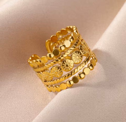 Gold chunky geometric ring - gold,