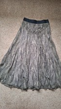 Nicole Farhi 100% silk skirt