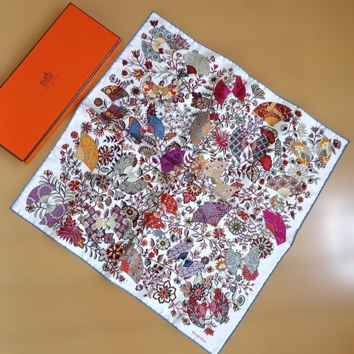 Excellent condition hermes - excellent,