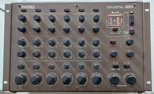 Tapco 6201 channel stereo - 6,