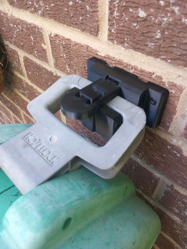 Wall mount top bracket for - mount,