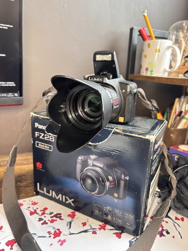 Panasonic lumix dmc fz28 - panasonic,