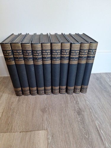 Vintage book knowledge - of,