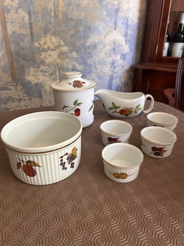 Royal worcester porcelain set - royal,