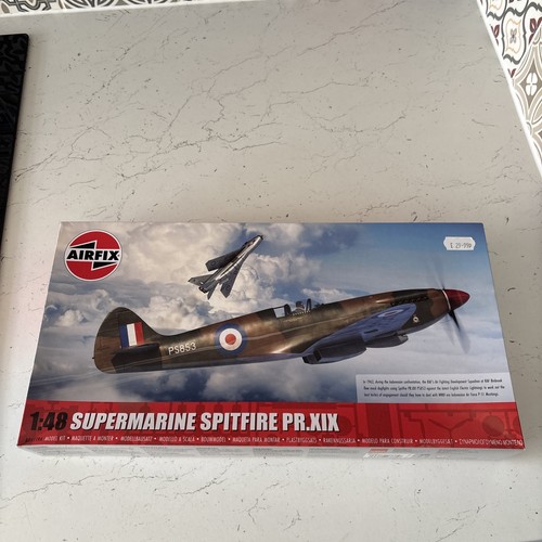 A05119a airfix supermarine - airfix,
