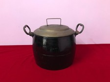 5 Quarts Unused Antique Cast