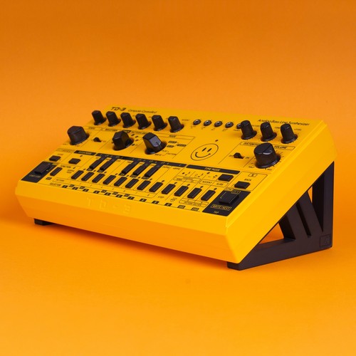 Behringer 6 rd 78 - /, /