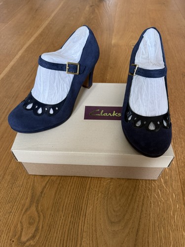 Clarks women chorus music - women’s,