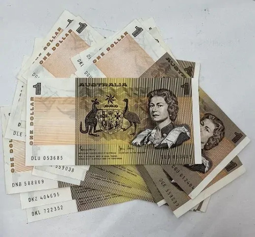 Australian paper note - paper, $1