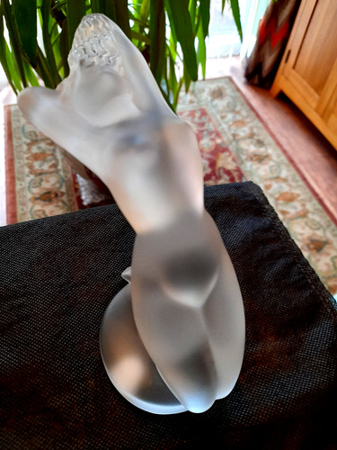 Lalique chrysis car - car, hood