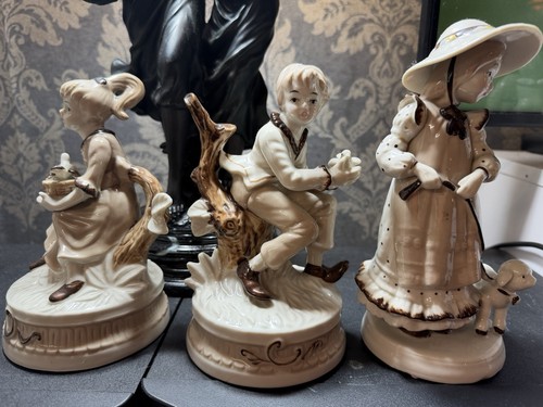 Vintage porcelain wind - porcelain, wind-up