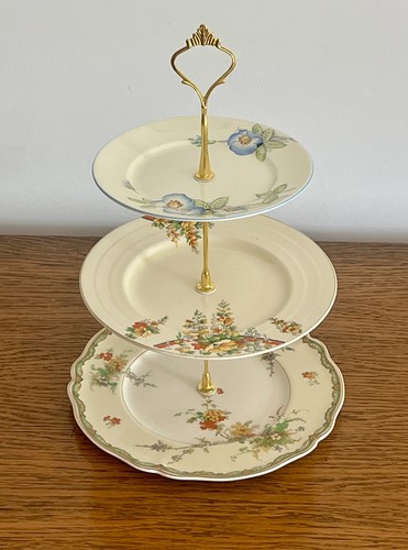 Stunning tier cake stand - stunning,