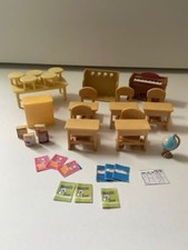 SYLVANIAN FAMILIES 'BERRY GROVE SCHOOL SPARES'