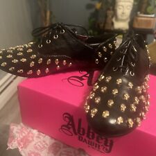 NIB Abbey Dawn by Avril