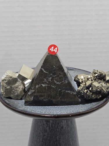 Pyrite lovers - gold),