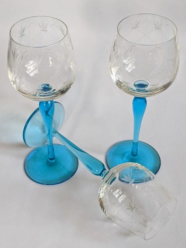 Set vintage hand blown hock - set,