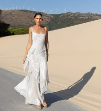 GEORGIA HARDINGE 'Torrent'