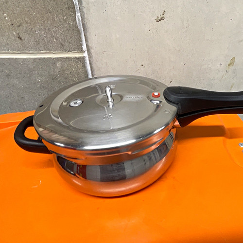 Prestige stainless steel - stainless,