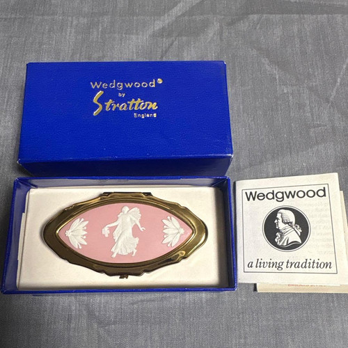 Wedgwood stratton antique - wedgwood,