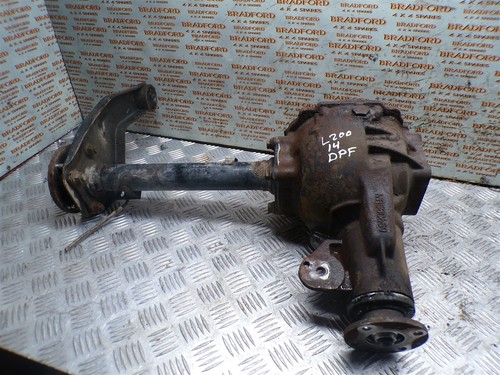 Bfd070940 2014 mitsubishi l200 - mitsubishi,