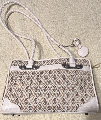 Nwot bueno floral woven - nwot,