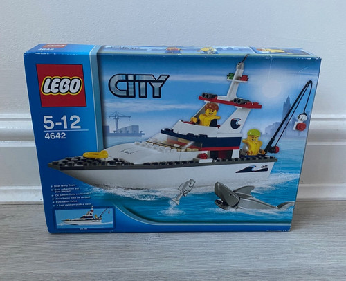 Lego city 4642 harbor fishing - 4642,