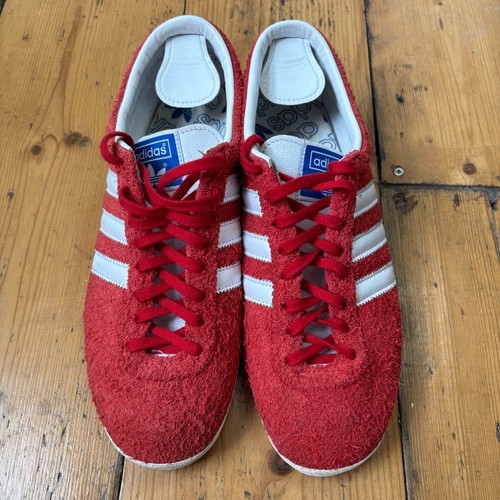 Adidas gazelle vintage red - vintage,