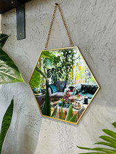 HEXAGONAL WALL MIRROR | Trendy