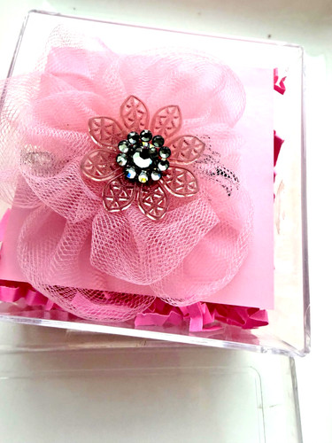Tarina tarantino hair flower - hair,