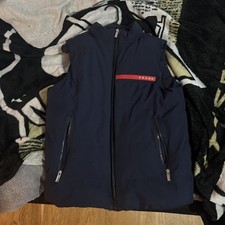 prada gilet mens