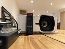 ViewSonic LS740W Laser 5000