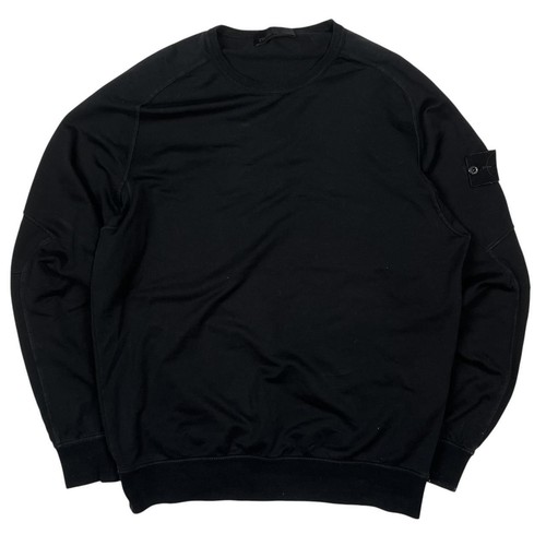Stone island shadow project - island,