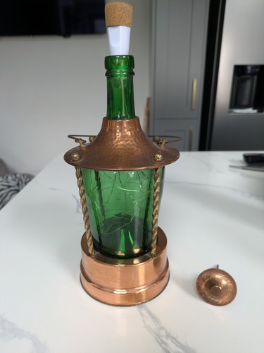 Rouge swiss musical decanter - musical,