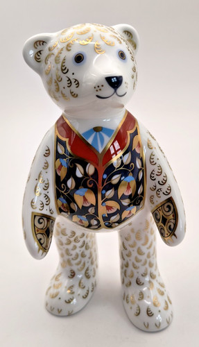 Royal crown derby standing - crown,