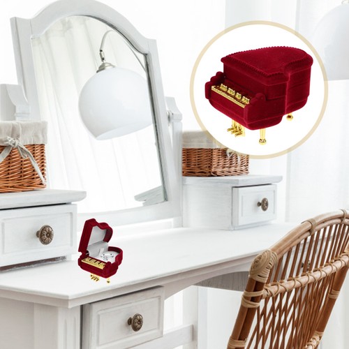 Wrapping box piano shape - box,