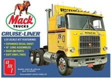 AMT 1062 1:25th scale Mack