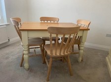 Table and 4 Chairs Set
