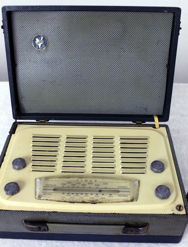 Vintage vidor cn426 - cn426, portable