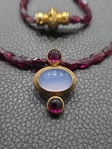 18k gold blue - 18k, chalcedony