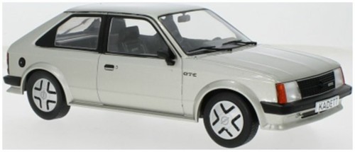 Model car group opel - group, 1/18