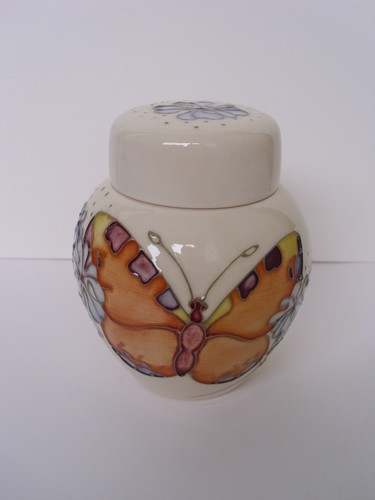 Moorcroft ginger jar the - moorcroft,