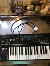 Roland SH-09 vintage analogue monosynth, good working condition.