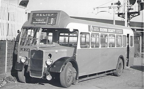 Bus photo gjb254 - gjb254, thames