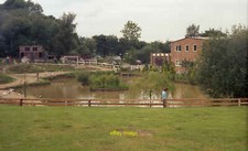 Photo 12x8 Pond next to