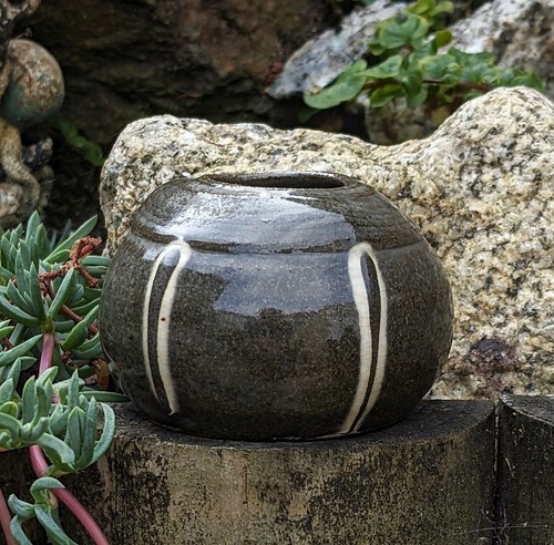 Mystery studio pottery brown - mystery,