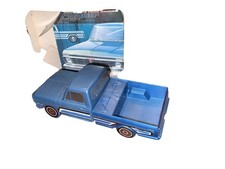 VINTAGE 1970'S AVON 1973 Ford