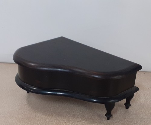 Novelty grand piano - novelty, wooden