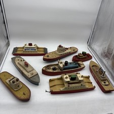 Lot 8 CASS TUG BOAT WOODEN TOY