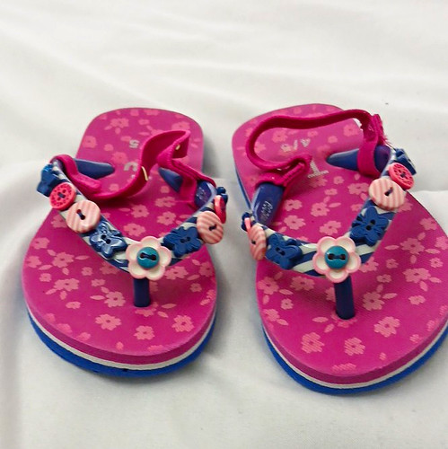 Girls floral flip flop sandals - flip,