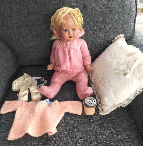Vintage jointed baby doll - baby,